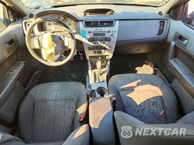 Zdjęcie 8 z 12 samochodu: 2010 FORD FOCUS SE VIN:1FAHP3FN3AW109351 - miniatura