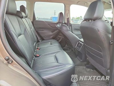 Zdjęcie 11 z 13 samochodu: 2019 SUBARU FORESTER TOURING VIN:JF2SKAWC9KH568277 - miniatura