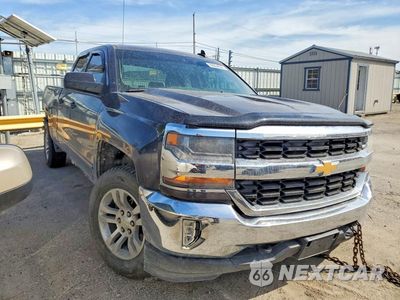 Czwarte zdjęcie samochodu z boku: 2016 CHEVROLET SILVERADO K1500 LT VIN:1GCVKRECXGZ102693 - miniatura
