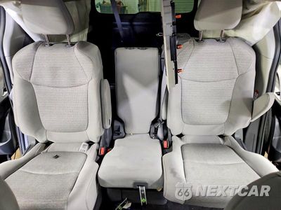 Zdjęcie 10 z 14 samochodu: 2021 TOYOTA SIENNA LE VIN:5TDKSKFC7MS021558 - miniatura