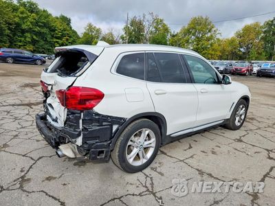 Trzecie zdjęcie samochodu z tyłu: 2019 BMW X3 SDRIVE30I VIN:5UXTR7C52KLF35157 - miniatura