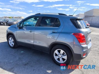 Drugie zdjęcie samochodu z przodu: 2019 CHEVROLET TRAX 1LT VIN:KL7CJPSB6KB917644 - miniatura