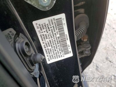 Zdjęcie 13 z 13 samochodu: 2018 HONDA CIVIC EX VIN:19XFC1E32JE001766 - miniatura