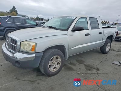 2005 DODGE DAKOTA QUAD SLT 1D7HW48K75S225337 - główne zdjęcie licytacji z USA - miniatura