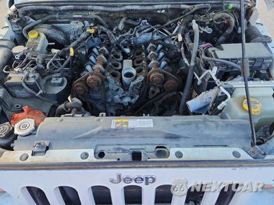 Zdjęcie 11 z 12 samochodu: 2017 JEEP WRANGLER UNLIMITED SPORT VIN:1C4BJWKG3HL752532 - miniatura