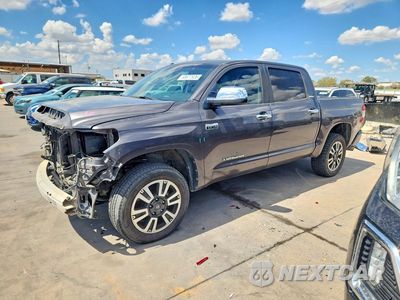 2017 TOYOTA TUNDRA CREWMAX LIMITED 5TFHW5F13HX646313 - główne zdjęcie licytacji z USA - miniatura