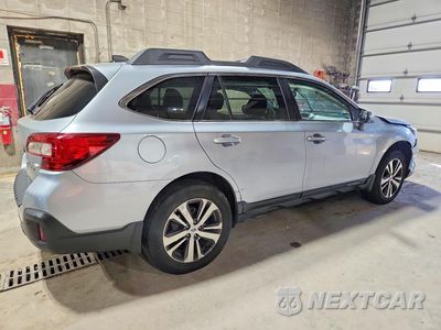 Trzecie zdjęcie samochodu z tyłu: 2019 SUBARU OUTBACK 3.6R LIMITED VIN:4S4BSENC4K3319353 - miniatura