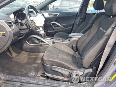 Zdjęcie 7 z 12 samochodu: 2017 HYUNDAI VELOSTER VALUE EDITION VIN:KMHTC6AD2HU320784 - miniatura
