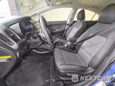 Zdjęcie 7 z 12 samochodu: 2018 KIA FORTE LX VIN:3KPFK4A71JE167984 - miniatura