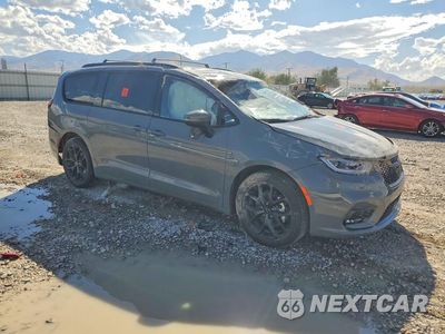 Czwarte zdjęcie samochodu z boku: 2023 CHRYSLER PACIFICA TOURING L VIN:2C4RC1BG6PR540385 - miniatura