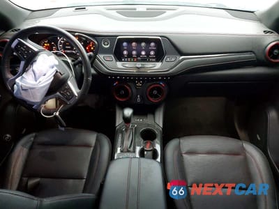 Zdjęcie 8 z 14 samochodu: 2019 CHEVROLET BLAZER RS VIN:3GNKBJRS0KS687108 - miniatura