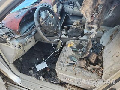 Zdjęcie 7 z 12 samochodu: 2010 TOYOTA CAMRY LE VIN:4T1BF3EK8AU025821 - miniatura
