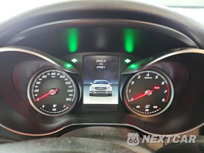 Zdjęcie 9 z 12 samochodu: 2015 MERCEDES-BENZ C 300 4MATIC VIN:55SWF4KB1FU029546 - miniatura