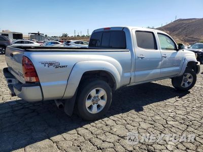 Trzecie zdjęcie samochodu z tyłu: 2008 TOYOTA TACOMA DOUBLE CAB PRERUNNER LONG BED VIN:3TMKU72N18M016232 - miniatura