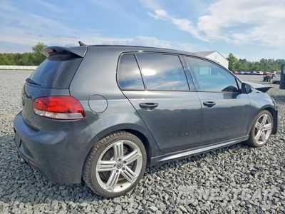 Trzecie zdjęcie samochodu z tyłu: 2012 VOLKSWAGEN GOLF R VIN:WVWPF7AJ4CW329069 - miniatura