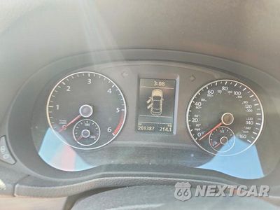 Zdjęcie 9 z 12 samochodu: 2014 VOLKSWAGEN PASSAT SE VIN:1VWBN7A33EC055234 - miniatura