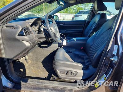Zdjęcie 7 z 12 samochodu: 2020 TOYOTA CAMRY SE VIN:4T1G11AK1LU509668 - miniatura