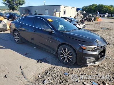 Czwarte zdjęcie samochodu z boku: 2018 CHEVROLET MALIBU LT VIN:1G1ZD5ST8JF284937 - miniatura