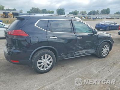 Trzecie zdjęcie samochodu z tyłu: 2017 NISSAN ROGUE S VIN:JN8AT2MT6HW145908 - miniatura