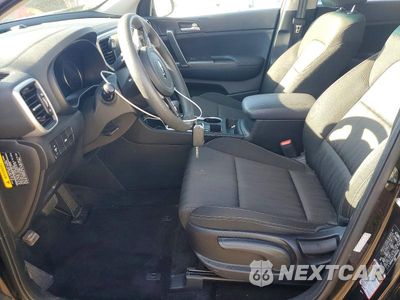 Zdjęcie 7 z 13 samochodu: 2022 KIA SPORTAGE LX VIN:KNDPMCAC5N7005836 - miniatura