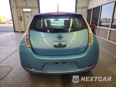 Zdjęcie 6 z 12 samochodu: 2015 NISSAN LEAF S VIN:1N4AZ0CP4FC311060 - miniatura