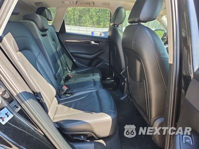 Zdjęcie 10 z 12 samochodu: 2013 AUDI Q5 PREMIUM PLUS VIN:WA1LFAFP2DA044260 - miniatura
