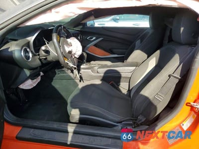 Zdjęcie 7 z 12 samochodu: 2019 CHEVROLET CAMARO LS VIN:1G1FB1RXXK0124198 - miniatura