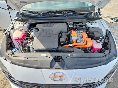 Zdjęcie 11 z 13 samochodu: 2023 HYUNDAI ELANTRA LIMITED VIN:KMHLN4AJ2PU062172 - miniatura