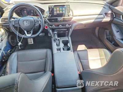 Zdjęcie 8 z 13 samochodu: 2018 HONDA ACCORD SPORT VIN:1HGCV1F37JA223848 - miniatura