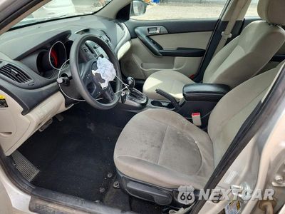 Zdjęcie 7 z 13 samochodu: 2013 KIA FORTE5 EX VIN:KNAFU5A20D5656555 - miniatura
