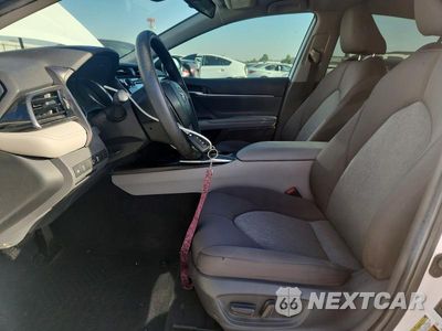 Zdjęcie 7 z 12 samochodu: 2020 TOYOTA CAMRY LE VIN:4T1C11AK5LU922790 - miniatura