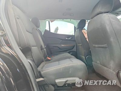 Zdjęcie 11 z 14 samochodu: 2020 GMC ACADIA SLE VIN:1GKKNKLS0LZ234372 - miniatura