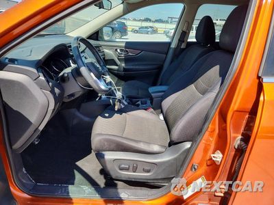 Zdjęcie 7 z 14 samochodu: 2018 NISSAN ROGUE SV VIN:5N1AT2MT0JC702665 - miniatura