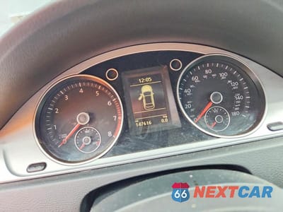 Zdjęcie 9 z 12 samochodu: 2015 VOLKSWAGEN CC SPORT VIN:WVWBP7AN7FE811121 - miniatura