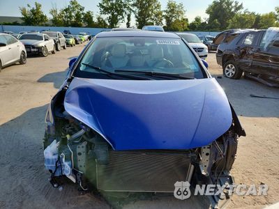 Piąte zdjęcie samochodu w środku: 2016 TOYOTA PRIUS THREE TOURING VIN:JTDKARFU7G3503991 - miniatura