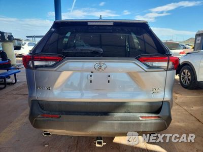 Zdjęcie 6 z 14 samochodu: 2020 TOYOTA RAV4 XLE PREMIUM VIN:2T3A1RFV5LC068000 - miniatura
