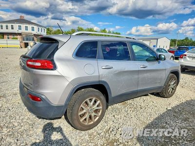 Trzecie zdjęcie samochodu z tyłu: 2016 JEEP CHEROKEE LATITUDE VIN:1C4PJMCS6GW268123 - miniatura