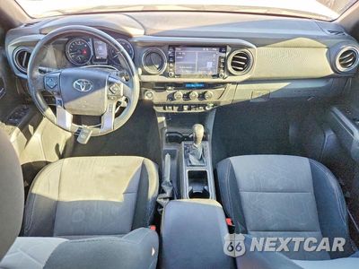 Zdjęcie 8 z 12 samochodu: 2022 TOYOTA TACOMA TRD SPORT VIN:3TMBZ5DN7NM035673 - miniatura