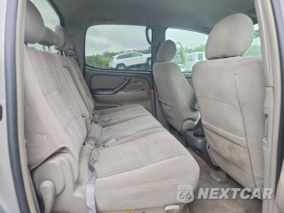 Zdjęcie 10 z 13 samochodu: 2006 TOYOTA TUNDRA DOUBLE CAB SR5 VIN:5TBET341X6S521968 - miniatura