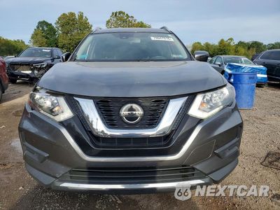 Piąte zdjęcie samochodu w środku: 2019 NISSAN ROGUE SV VIN:JN8AT2MV8KW370114 - miniatura