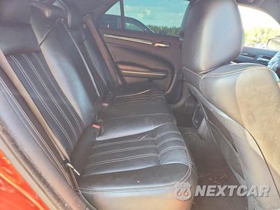 Zdjęcie 10 z 13 samochodu: 2021 CHRYSLER 300 S VIN:2C3CCABG0MH545934 - miniatura