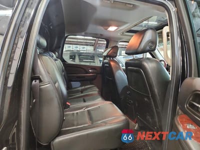 Zdjęcie 10 z 12 samochodu: 2008 CADILLAC ESCALADE EXT VIN:3GYFK62828G166452 - miniatura