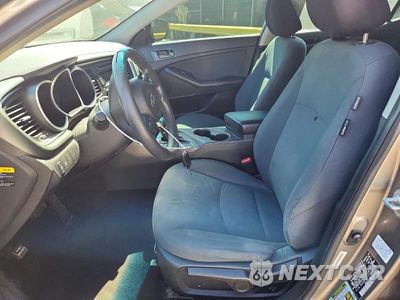 Zdjęcie 7 z 12 samochodu: 2015 KIA OPTIMA LX VIN:5XXGM4A72FG435406 - miniatura