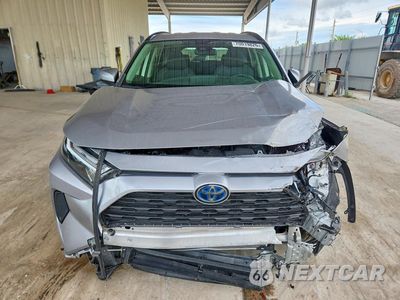 Piąte zdjęcie samochodu w środku: 2023 TOYOTA RAV4 HYBRID XLE VIN:JTMRWRFV6PJ057840 - miniatura