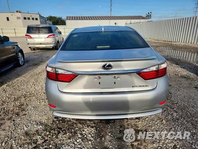 Zdjęcie 6 z 12 samochodu: 2015 LEXUS ES 300H VIN:JTHBW1GG4F2078261 - miniatura