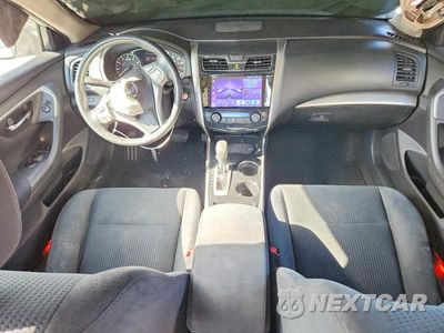Zdjęcie 8 z 12 samochodu: 2015 NISSAN ALTIMA 2.5 SV VIN:1N4AL3AP1FC174200 - miniatura
