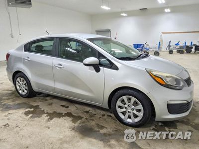 Czwarte zdjęcie samochodu z boku: 2017 KIA RIO LX VIN:KNADM4A37H6028048 - miniatura