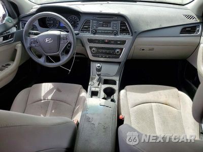Zdjęcie 8 z 12 samochodu: 2017 HYUNDAI SONATA SE VIN:5NPE24AF3HH484447 - miniatura