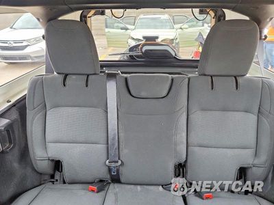 Zdjęcie 10 z 13 samochodu: 2022 JEEP WRANGLER UNLIMITED SPORT VIN:1C4HJXDG2NW195412 - miniatura