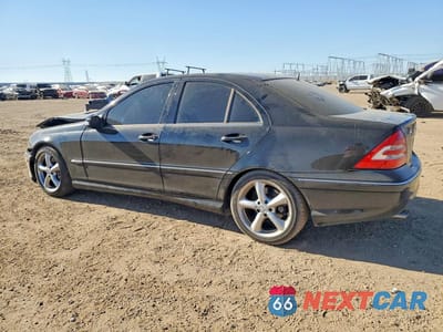 Drugie zdjęcie samochodu z przodu: 2005 MERCEDES-BENZ C 230K SPORT SEDAN VIN:WDBRF40J65F670399 - miniatura